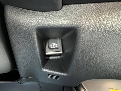 Used 2025 Lexus UX 300h FWD w/ Accessory Package (Z2) image 45