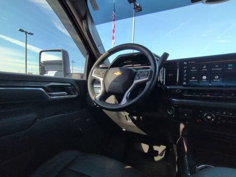 Certified 2024 Chevrolet Silverado 2500 LTZ w/ LTZ Texas Edition image 7