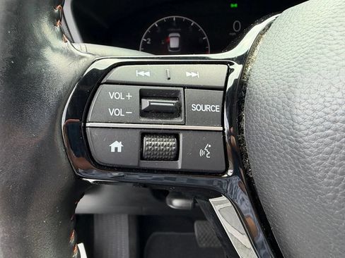 Used 2024 Honda HR-V Sport image 9