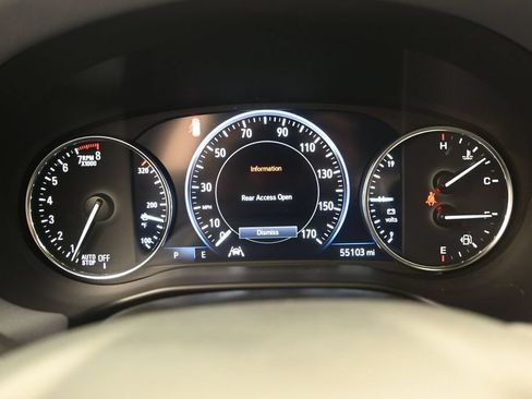 Used 2024 Buick Enclave Premium FWD image 23