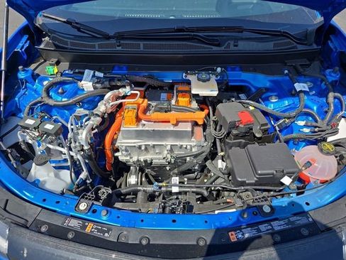 New 2025 Chevrolet Blazer EV LT image 28