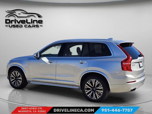 Used 2021 Volvo XC90 T5 Momentum w/ Climate Package image 9