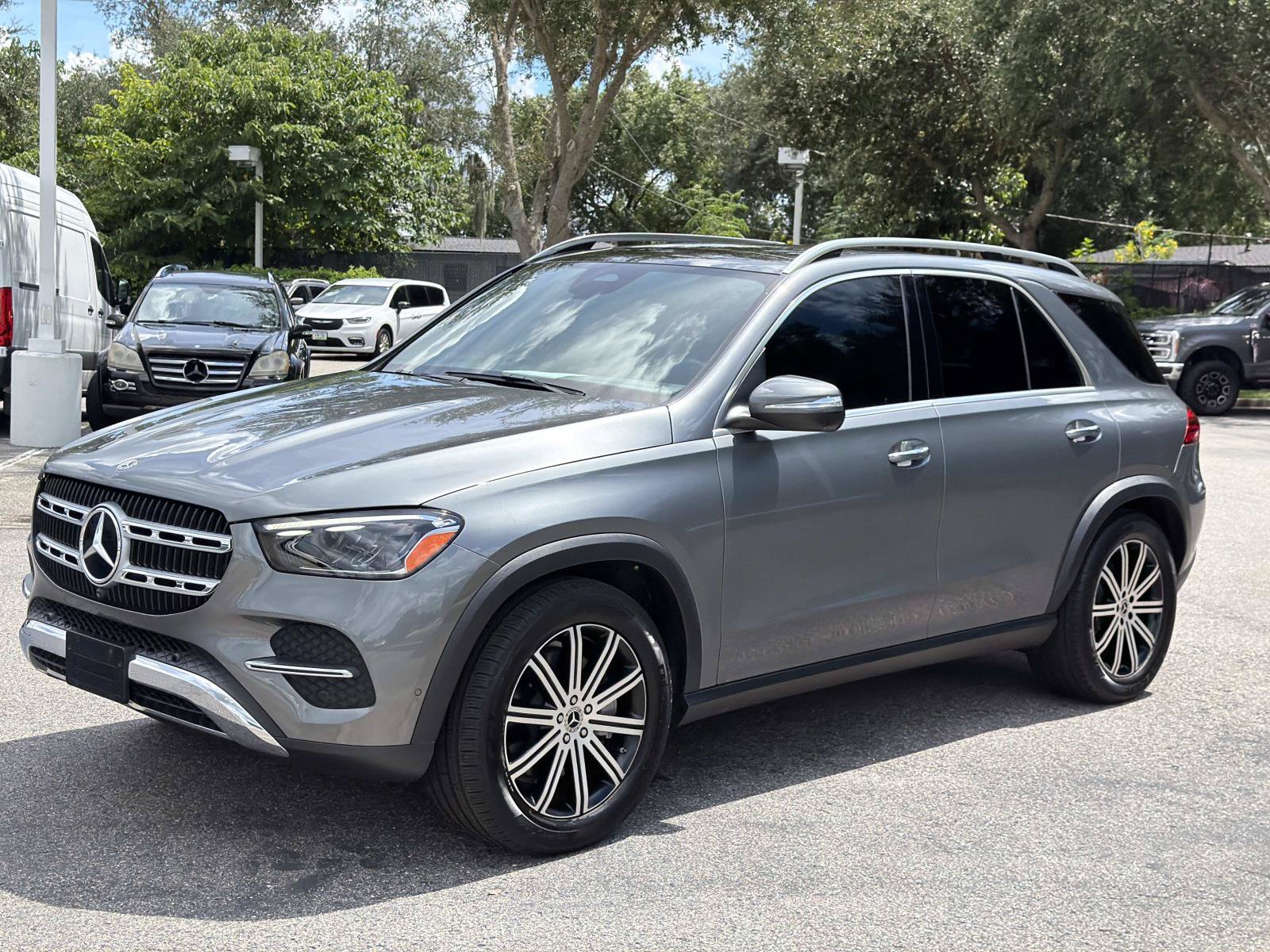 Certified 2025 Mercedes-Benz GLE 450 4MATIC w/ Winter Package image 7