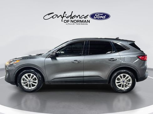Used 2021 Ford Escape SE FWD image 5