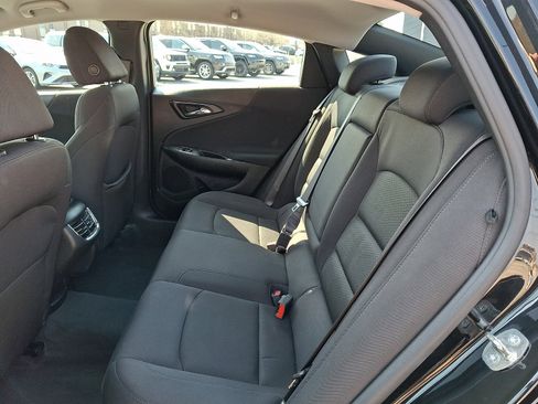 Used 2023 Chevrolet Malibu LT image 10