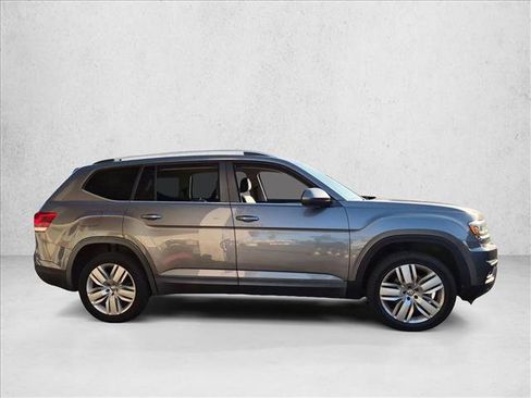 Used 2019 Volkswagen Atlas SE FWD image 4