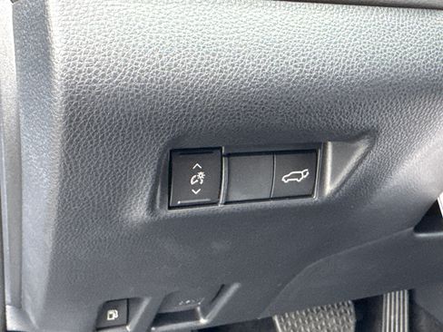 New 2026 Toyota RAV4 SE AWD/4WD image 28