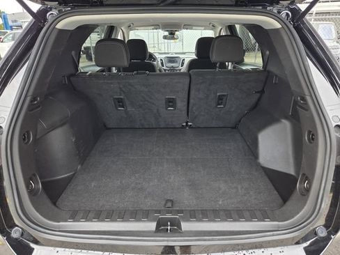 Used 2023 Chevrolet Equinox LT FWD image 15