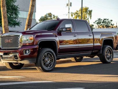 Used 2016 GMC Sierra 2500 Denali w/ Duramax Plus Package