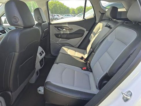 Used 2023 GMC Terrain SLT w/ Tech Package AWD/4WD image 12
