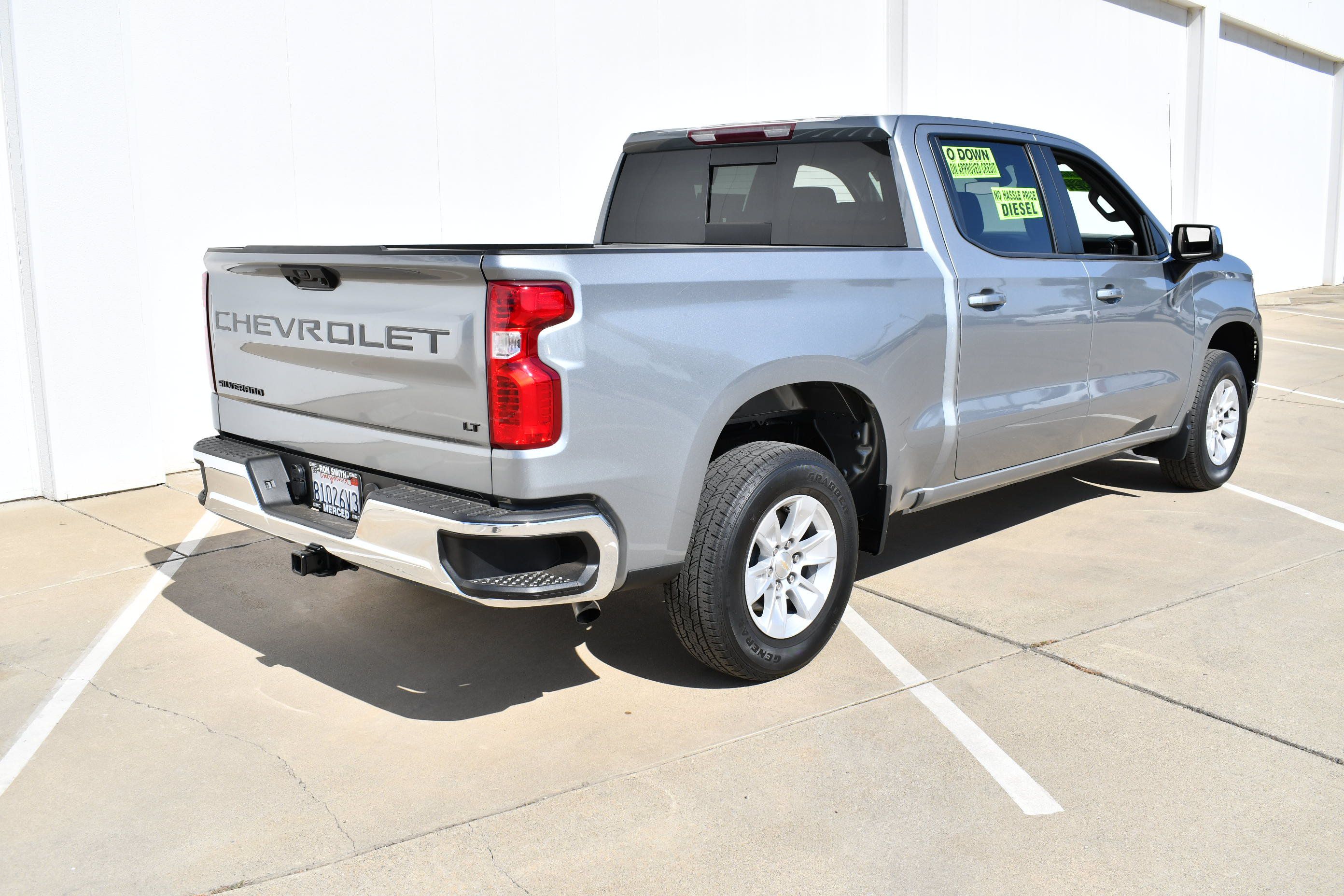 Used 2023 Chevrolet Silverado 1500 LT w/ Leather Package RWD image 5
