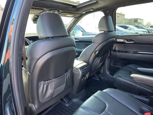 Used 2024 Hyundai Palisade Calligraphy AWD/4WD image 17