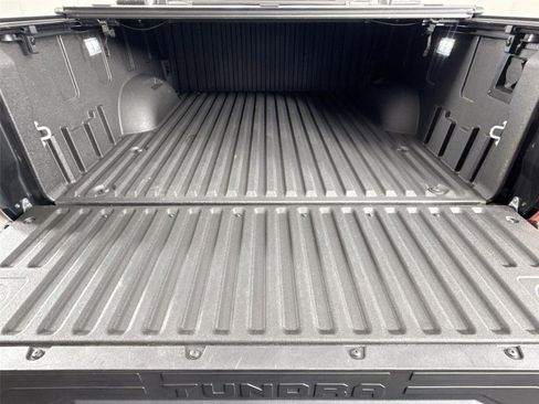 Used 2022 Toyota Tundra Platinum image 43