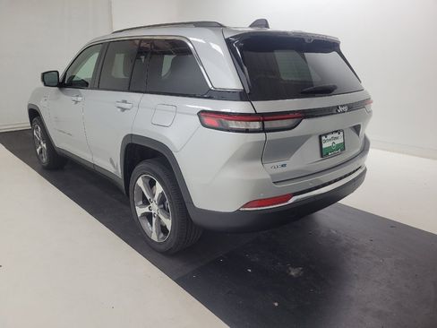 Used 2023 Jeep Grand Cherokee 4WD 4xe w/ Luxury Tech Group II image 5