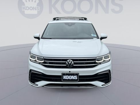 Used 2024 Volkswagen Tiguan SEL R-Line AWD/4WD image 4