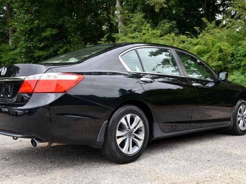 Used 2014 Honda Accord LX image 5