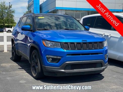 Used 2018 Jeep Compass Altitude w/ Popular Equipment Group FWD image 1