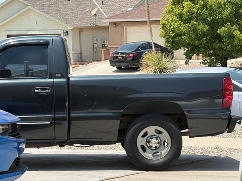 Used 2003 Chevrolet Silverado 1500 2WD Regular Cab w/ Exterior Appearance Pkg image 8