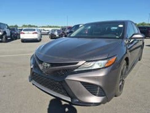 Used 2018 Toyota Camry XSE w/ Driver Assist Package FWD image 1
