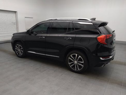 Used 2018 GMC Terrain Denali w/ Driver Alert Package II FWD image 3