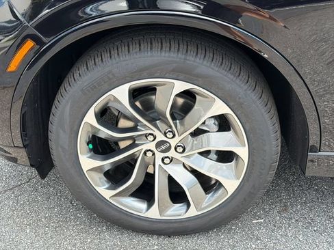 New 2026 Lincoln Aviator 2WD w/ Jet Appearance Package image 12