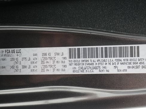 Used 2017 Jeep Wrangler Unlimited Rubicon w/ Connectivity Group image 30