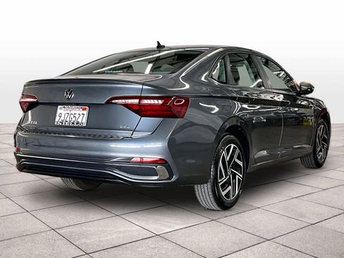Used 2024 Volkswagen Jetta SEL image 16