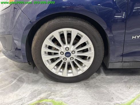 Used 2017 Ford C-MAX SE image 16