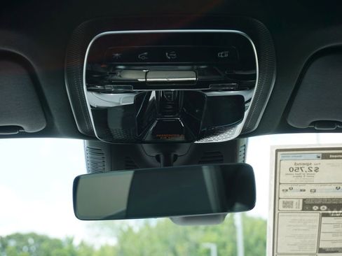 Certified 2025 Mercedes-Benz GLC 300 4MATIC image 55