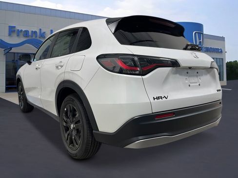 New 2026 Honda HR-V Sport image 3