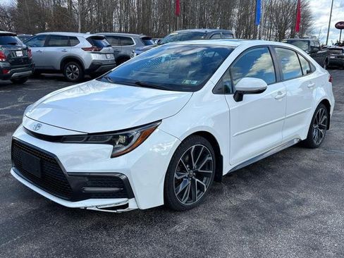 Used 2020 Toyota Corolla SE image 3