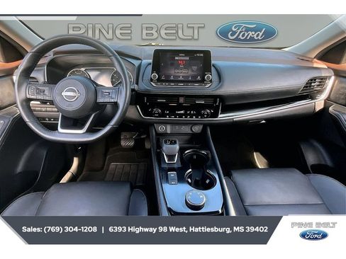 Used 2023 Nissan Rogue SL AWD/4WD image 13