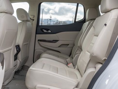 Certified 2023 GMC Acadia Denali w/ Denali Technology Package image 8