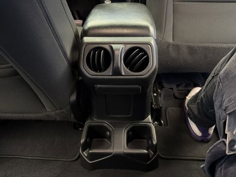 Used 2023 Jeep Wrangler Sport image 24