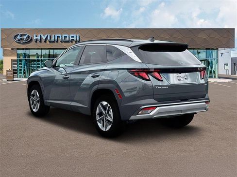 Used 2026 Hyundai Tucson SEL image 5