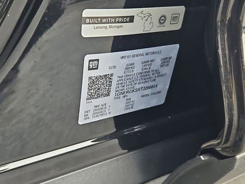 New 2026 Chevrolet Traverse LT image 32