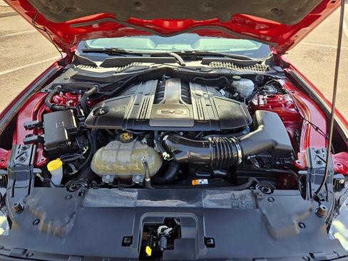 Used 2018 Ford Mustang GT RWD image 30