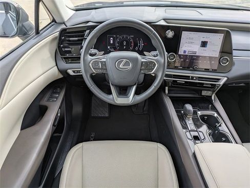 Used 2024 Lexus RX 350 FWD image 18