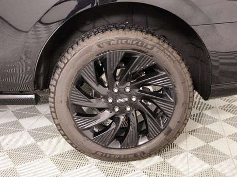 New 2025 Lincoln Navigator Reserve w/ Jet Appearance Package image 21