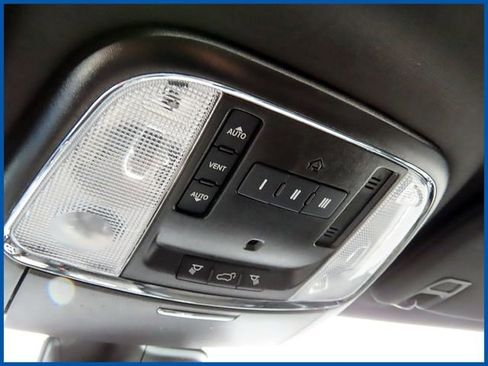 Certified 2021 Jeep Grand Cherokee Laredo X image 18