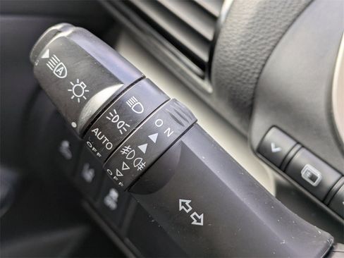 Used 2024 Mitsubishi Eclipse Cross SE image 28