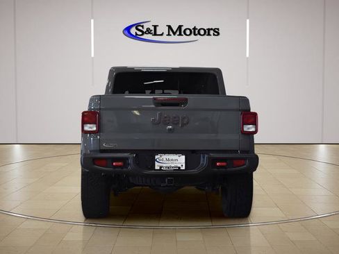 Used 2021 Jeep Gladiator Rubicon w/ Trailer Tow Package AWD/4WD image 7
