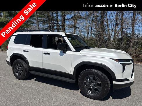 Certified 2024 Lexus GX 550 image 1