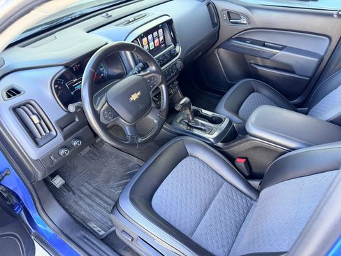 Used 2018 Chevrolet Colorado Z71 AWD/4WD image 10