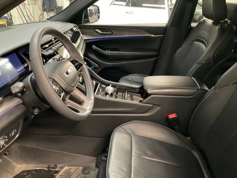 Used 2023 Jeep Grand Cherokee L Overland w/ Rear Seat Video Group I AWD/4WD image 14