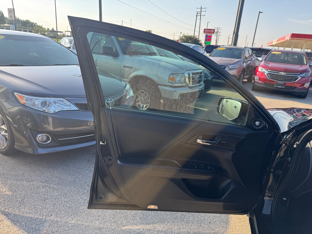 Used 2013 Honda Accord EX-L image 24