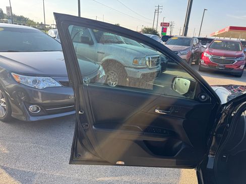 Used 2013 Honda Accord EX-L image 24