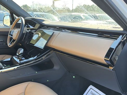 New 2026 Land Rover Range Rover Sport Dynamic SE image 19