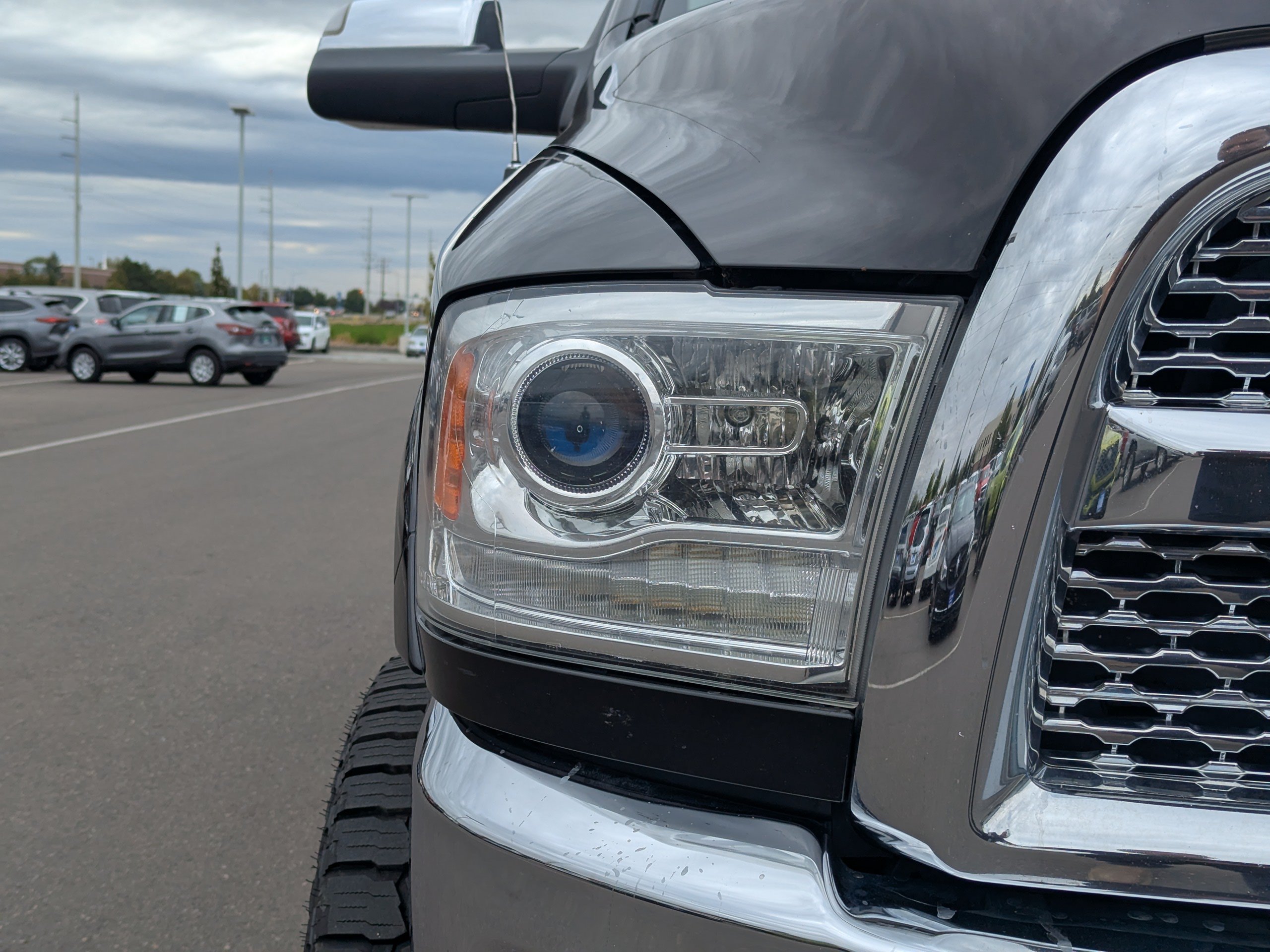 Used 2017 RAM 2500 Laramie AWD/4WD image 43