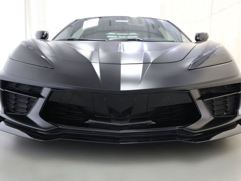 Certified 2022 Chevrolet Corvette Stingray Coupe w/ 1LT RWD image 12